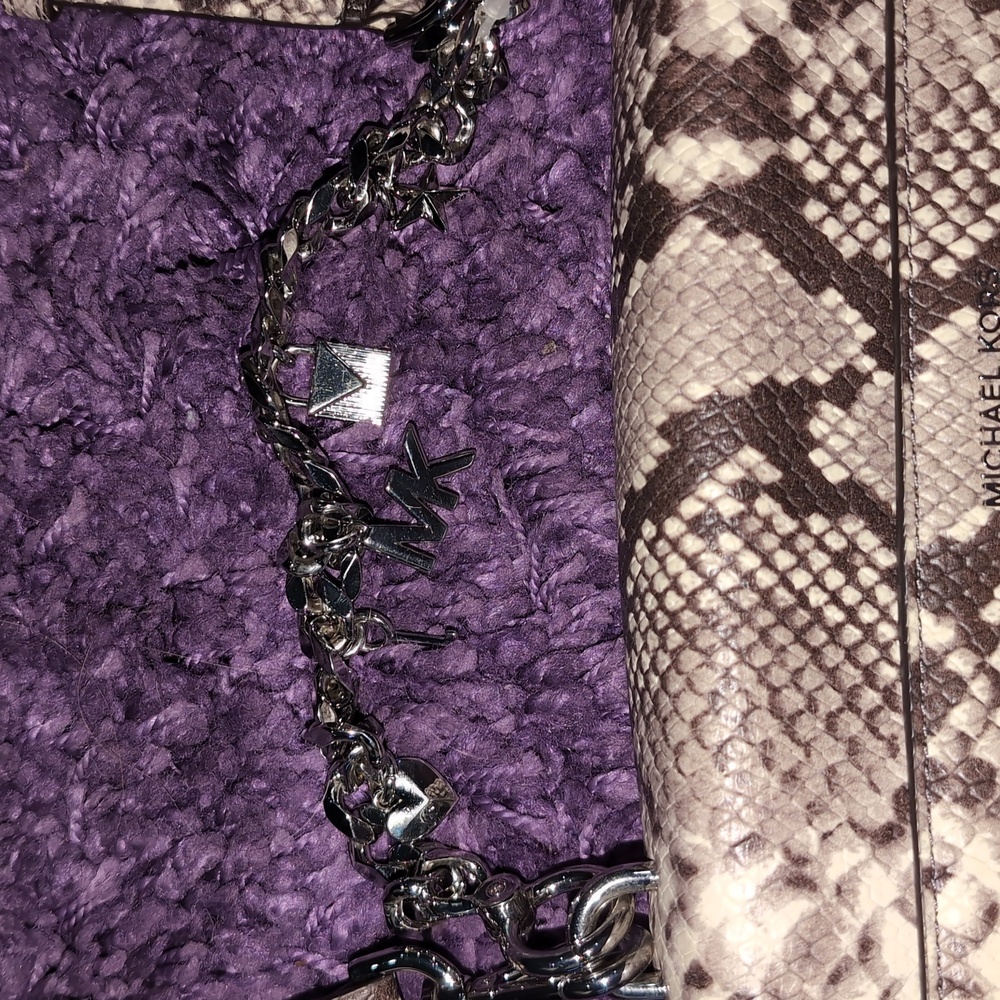 Michael Kors Snakeskin Embossed Python With A Bag… - image 4